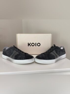 KOIO Men's Charcoal Suede Low-Top Sneakers with White Soles